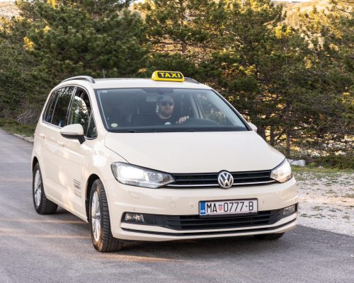 local taxi makarska
